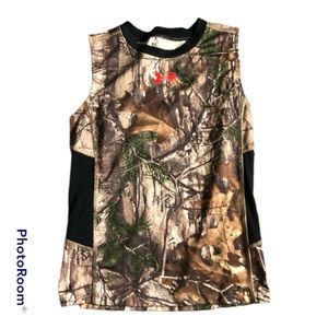 (3 for $15) -- Under Armor, kids, Camouflage, muscle tee, size 6